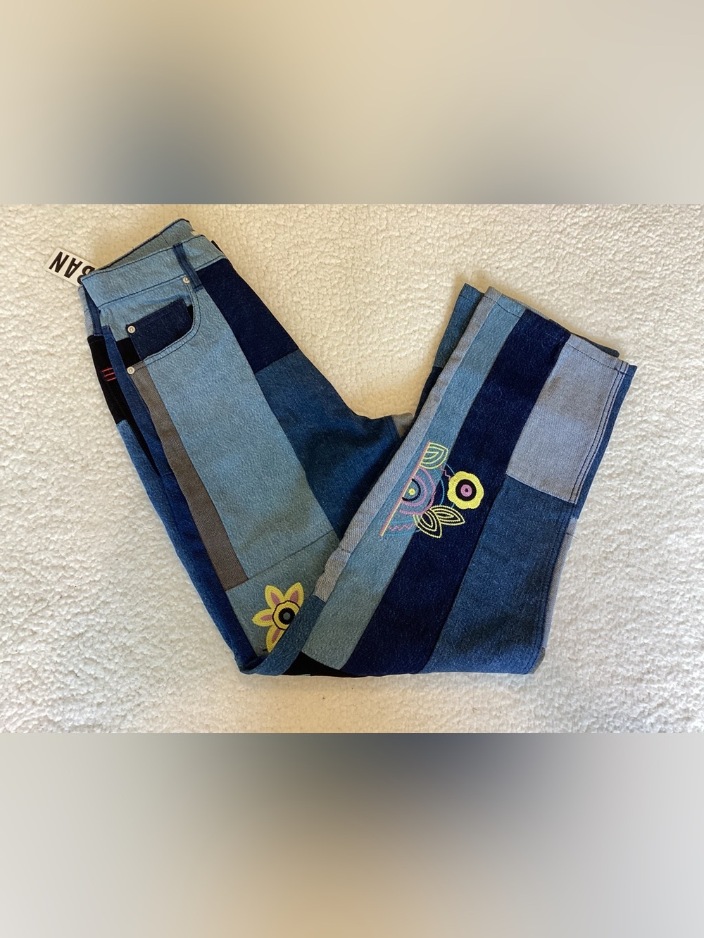 BDG NWT Patchwork Embroidered High Rise Baggy Jeans Y2K Boho Size 29